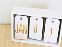 Home Made by Carmona Desk Calendar